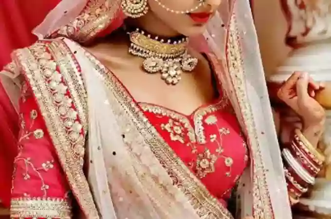 2 फेरे के बाद दुल्हन ने तोड़ दी शादी, बोली - 'दूल्हा बहुत काला है'