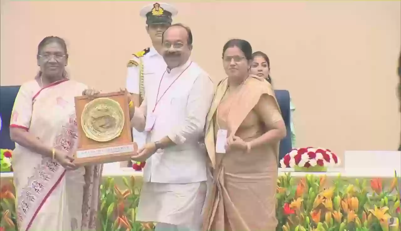 स्वच्छ सर्वेक्षण में छत्तीसगढ़ के शहरों की राष्ट्रीय स्तर पर शानदार उपलब्धि