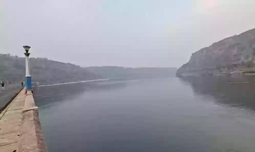 मध्यप्रदेश में ठंड ने फिर दिखाया असर,13 शहरों में न्यूनतम तापमान 10 डिग्री सेल्सियस से नीचे दर्ज