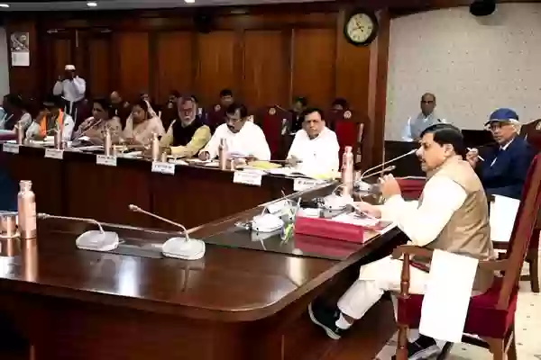 मुख्यमंत्री लाड़ली बहना योजना की राशि 1500 रुपए किए जाने की मोहन कैबिनेट ने दी स्वीकृति