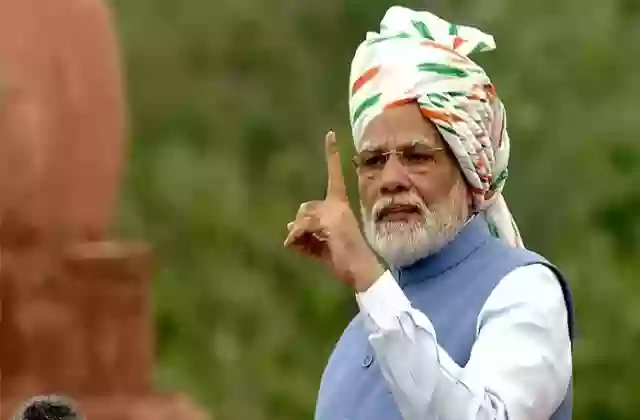 PM मोदी ने गणतंत्र दिवस पर दी शुभकामनाएं, कहा - महान स्वतंत्रता सेनानियों के सपने साकार करने देशवासी एकजुट हो कर आगे बढ़ें