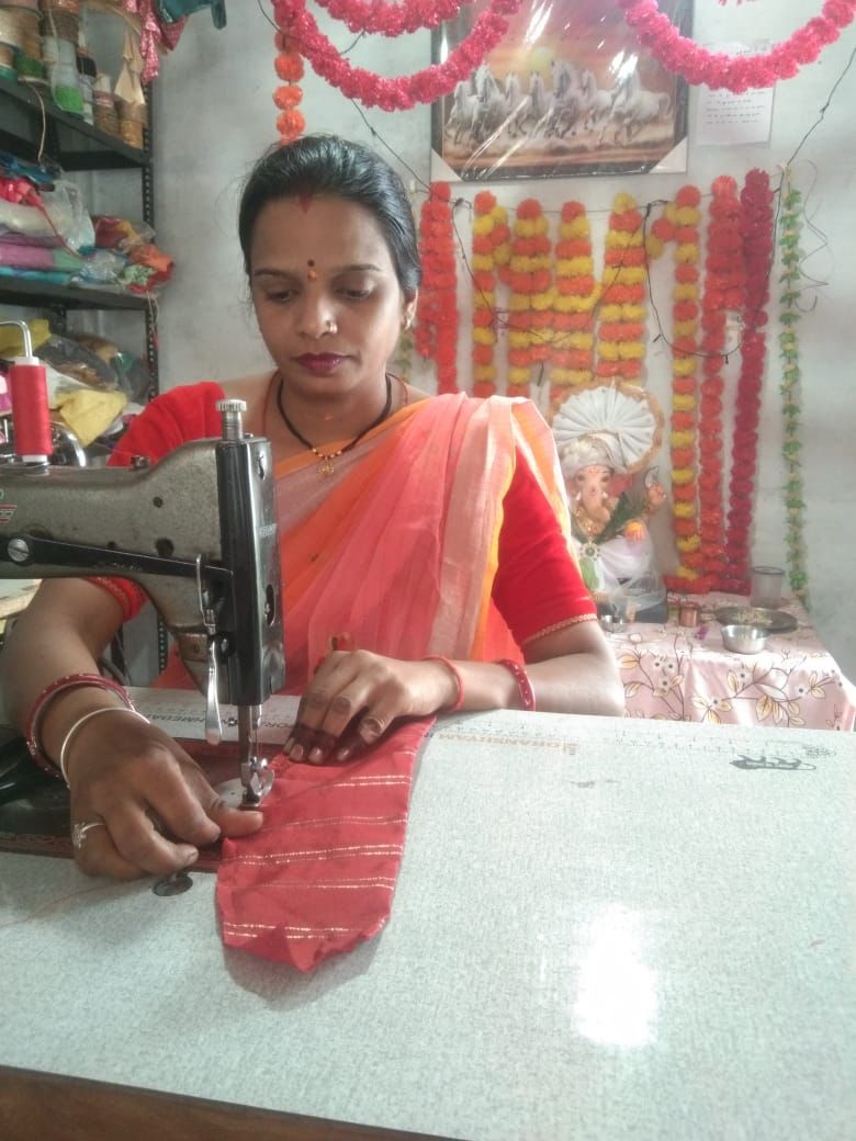 एमपी की लाड़ली बहना योजना ने बदली मंजू यादव की जिंदगी, सिलाई सेंटर खोलकर बनीं आत्मनिर्भर