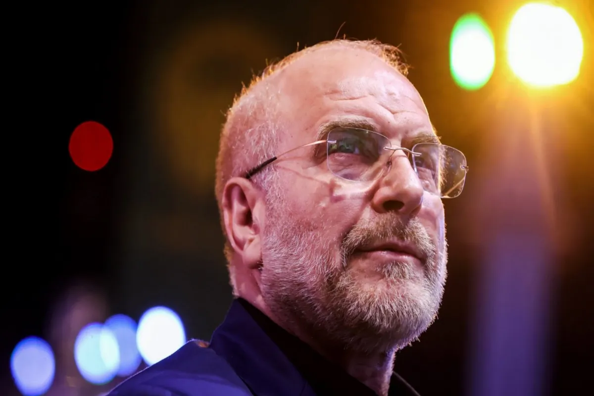 ईरान-अमेरिका वार्ता से पहले बढ़ा तनाव: होर्मुज स्ट्रेट बंद करने की चेतावनी, दुनिया की तेल सप्लाई पर मंडराया खतरा