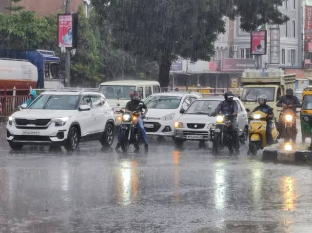 मध्य प्रदेश मौसम अलर्ट: 11 जिलों में आंधी-बारिश, अब 43 डिग्री गर्मी का डबल अटैक