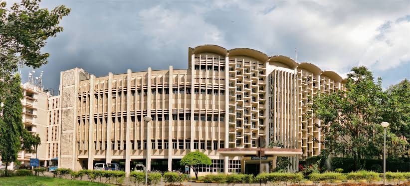 IIT मुंबई से ली ट्रेनिंग, फिर 50 दिनों के 'सेवा संकल्प' से कुपोषित मासूमों के जीवन में भरी मुस्कान