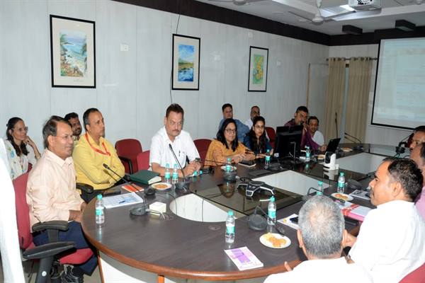 मध्यप्रदेश आए छत्तीसगढ़ स्टेट सिविल सप्लाई कार्पोरेशन के अधिकारियों ने ‘मुख्यमंत्री युवा अन्नदूत योजना’ को समझा