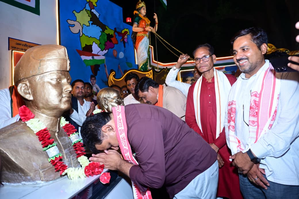 उपमुख्यमंत्री विजय शर्मा ने भारत माता की प्रतिमा व भव्य शहीद स्मारक का किया लोकार्पण