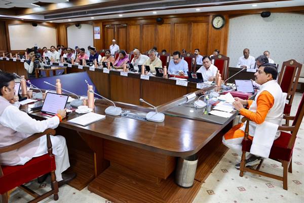 डॉ. मोहन यादव कैबिनेट का किसानों के हित में बड़ा फैसला, कवच योजना को दी मंजूरी, मिल सकेगा नया ऋण