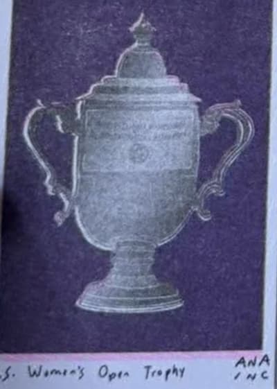 U.S. Women's Open Trophy, a Ana Inciardi mini print