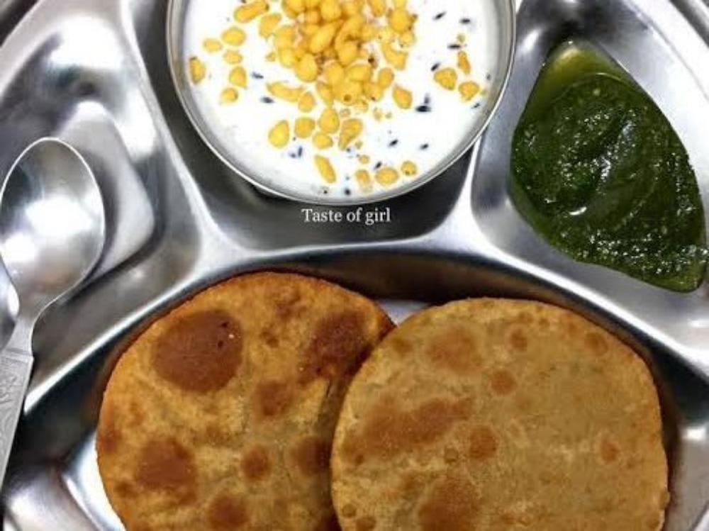 5 Aloo Kachori with Dahi