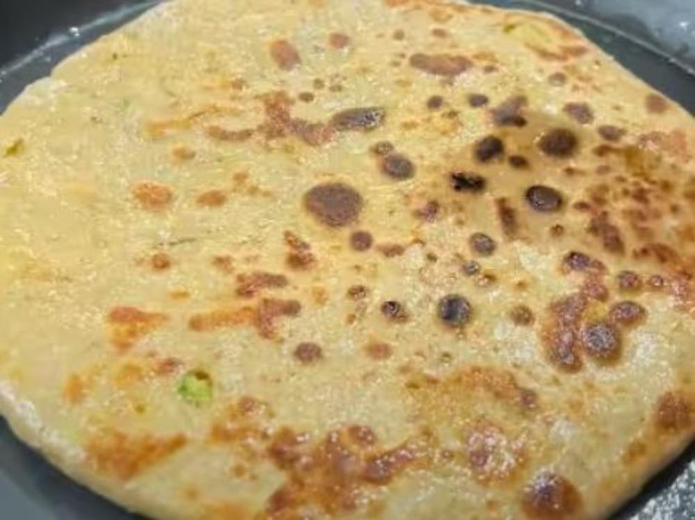 Paneer Paratha Dhaniye ki Chutney