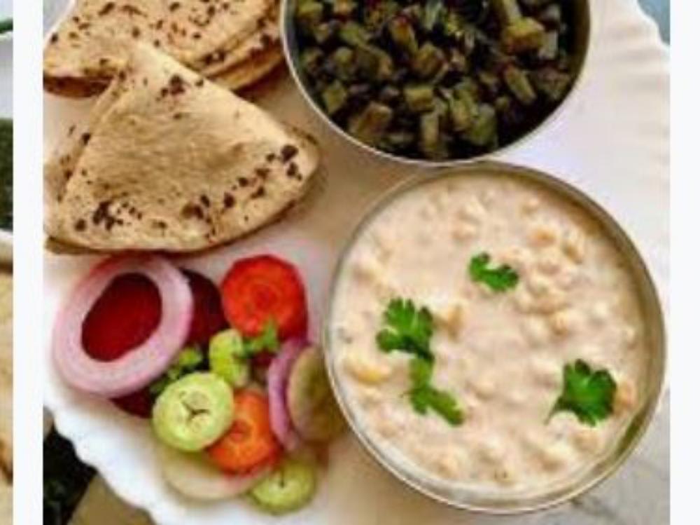 Bhindi ki Sabzi 4roti Raita Salad