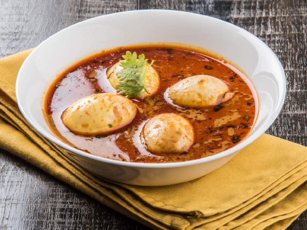 Egg (2 Eggs ) Curry/egg Gravy, Taba Roti, Salad