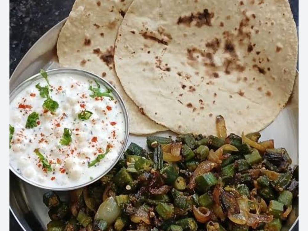 Bhindi Sabzi Six Roti Raita Salad