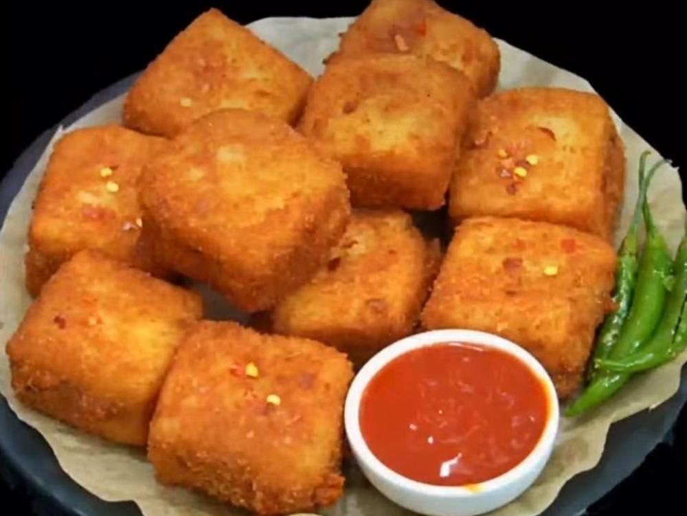 6 Crispy Aloo Bread Bites