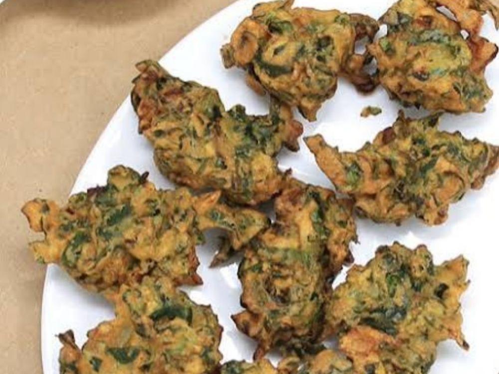 Palak ki pakaudi