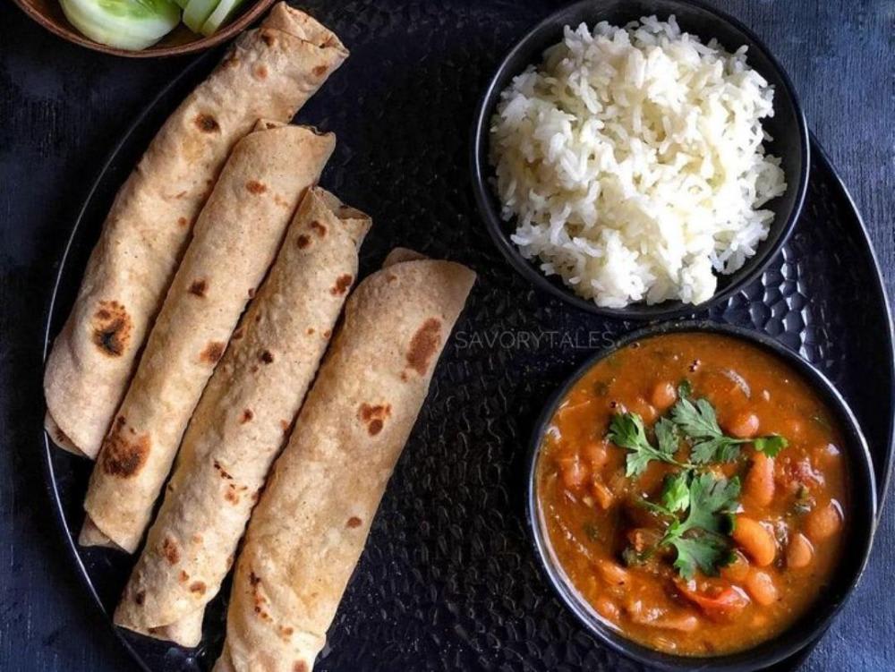 Aloo rajma, chawal, loky ki sbj,roti