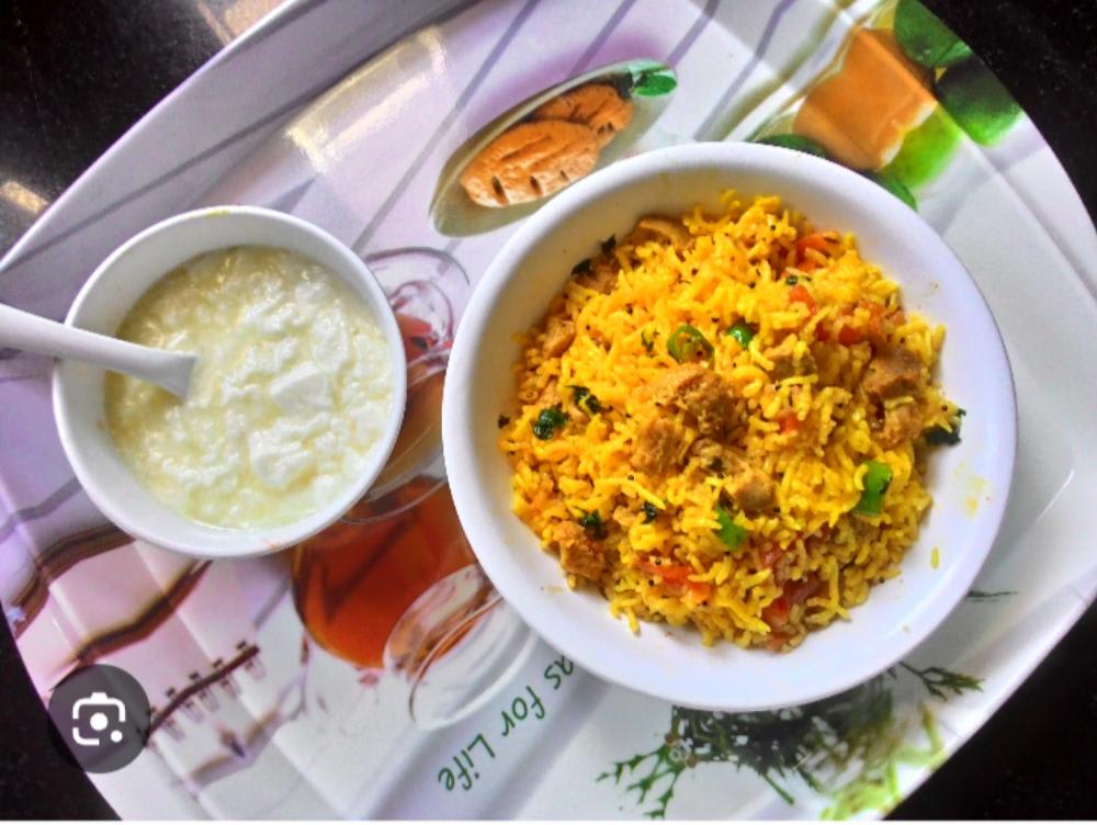 Fried chawal with dahi