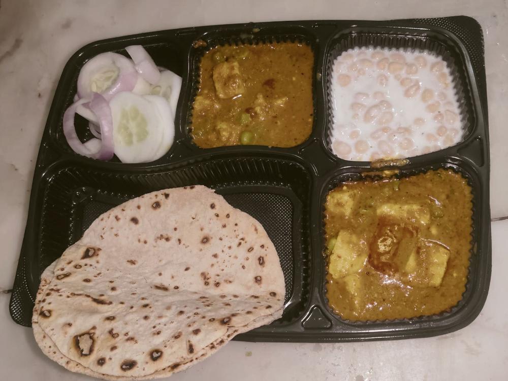 matar panner thali