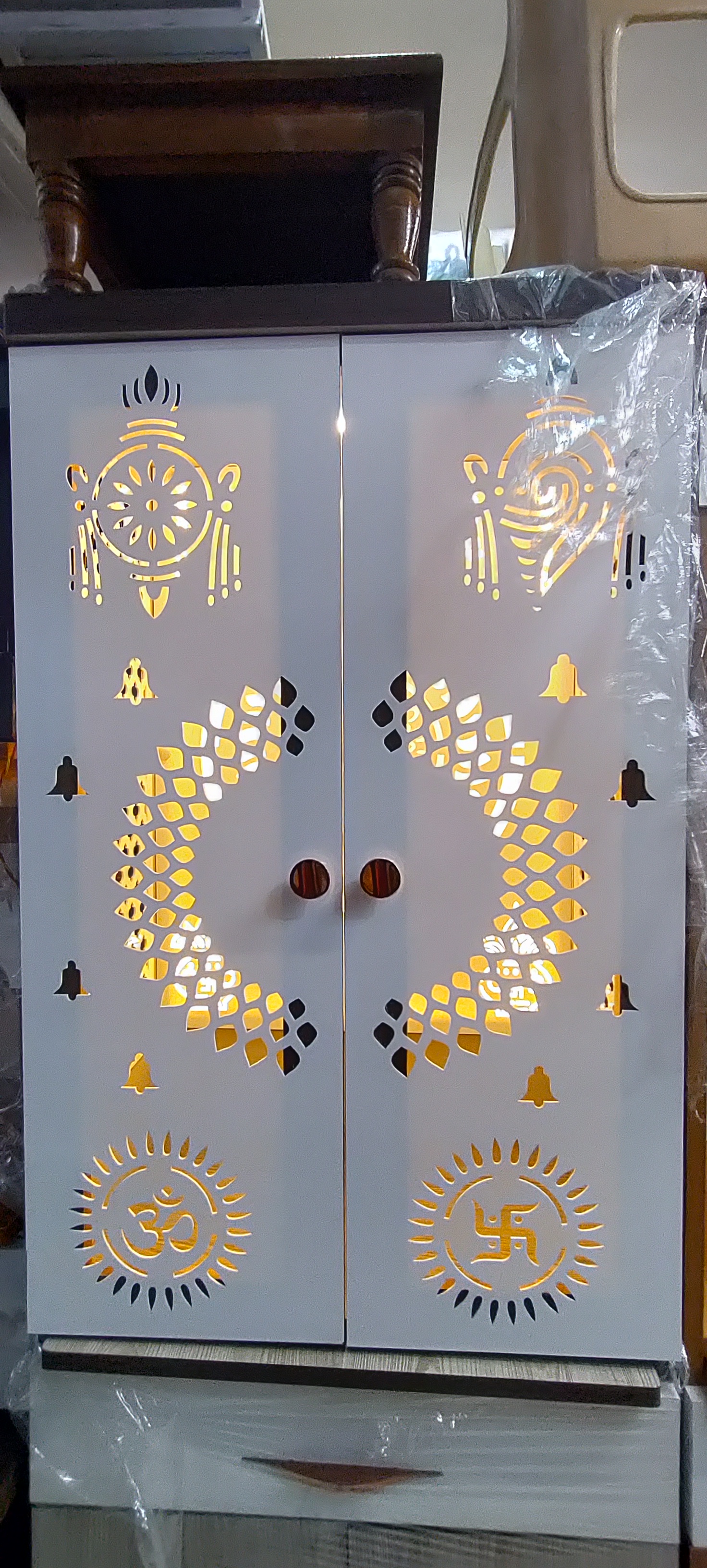 Woodbase mandir 6×2 - Image 2