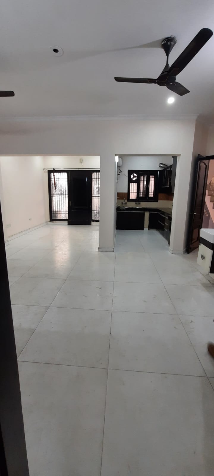 KVS OO1 SECTOR 46 2 BHK — image 4