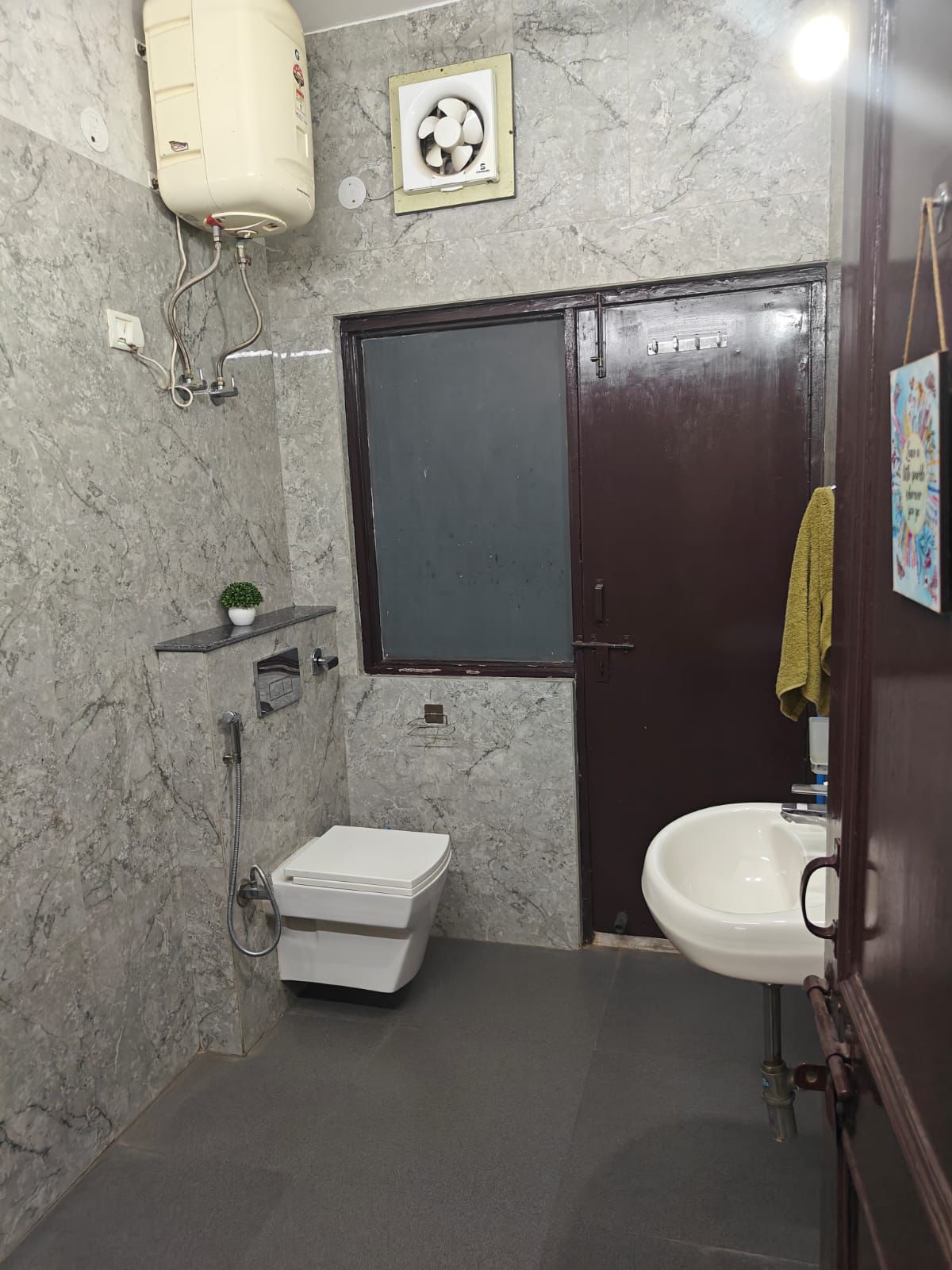 KVS 013 SECTOR 47 — image 8