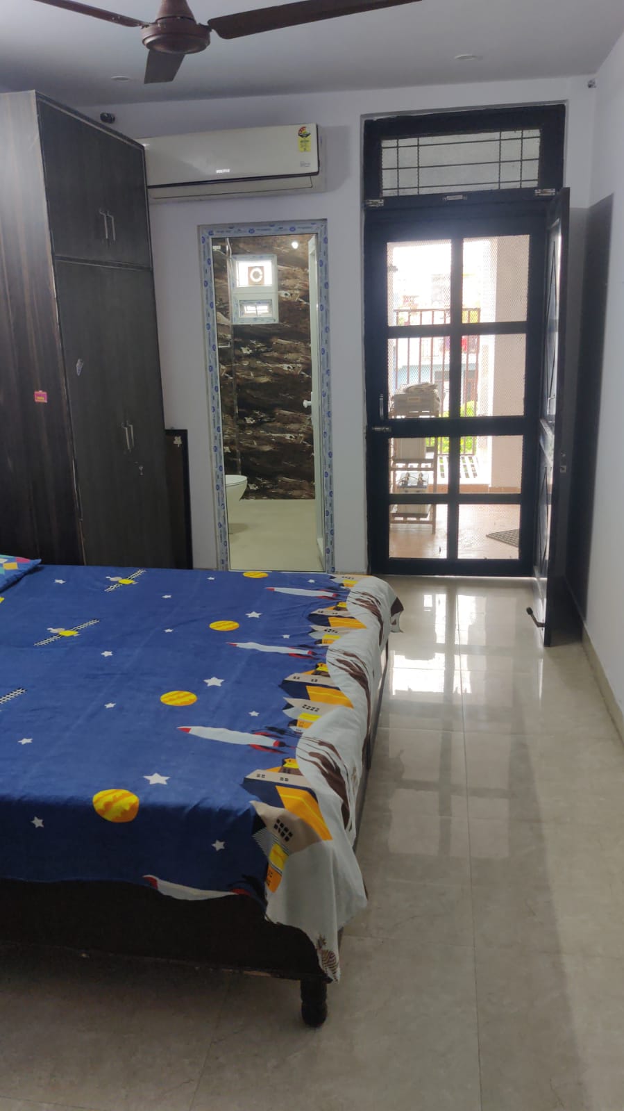 KVS 016 SECTOR 38 1 BHK  — image 1