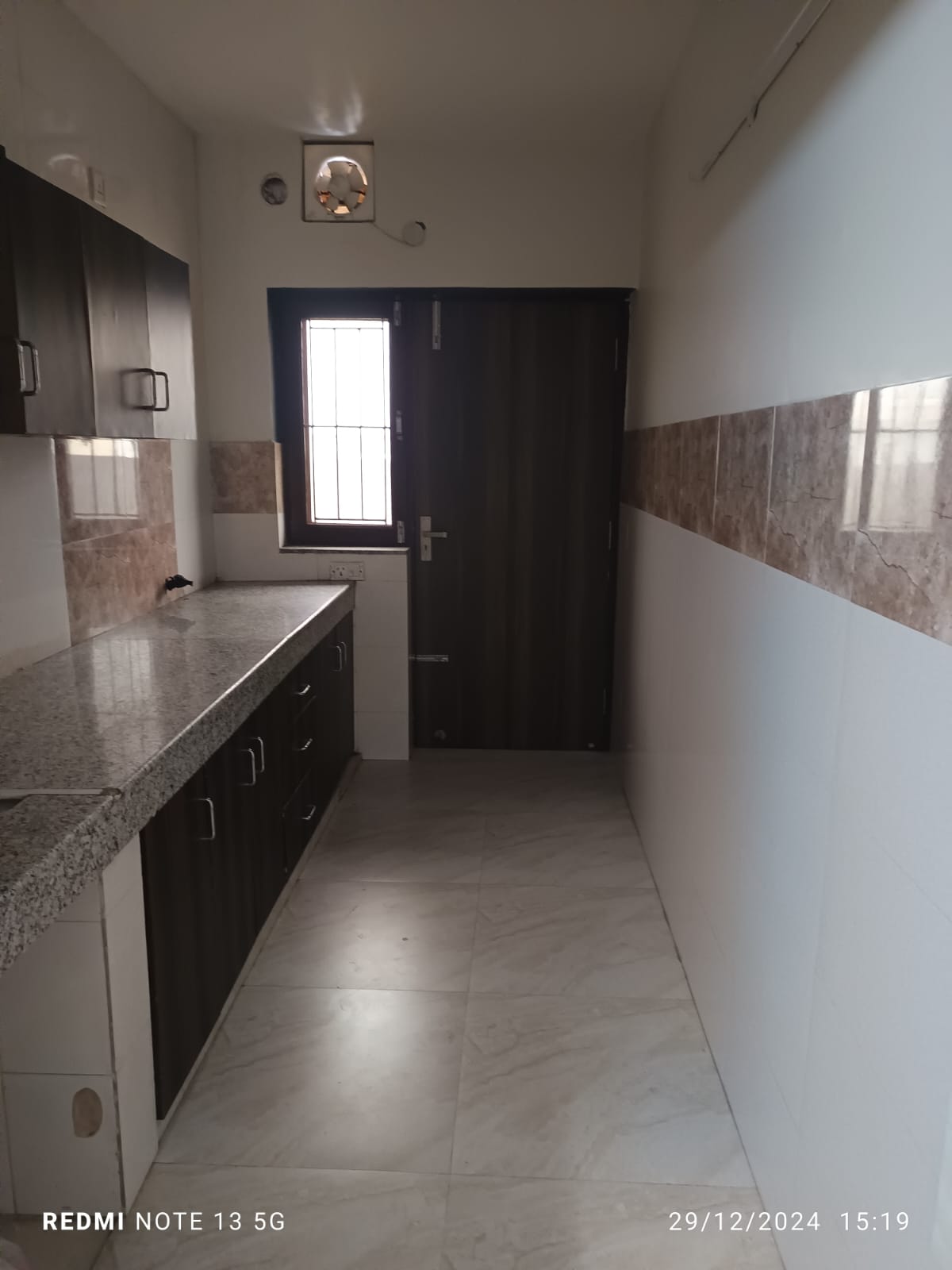 KVS 019 SECTOR 46 1BHK  — image 10