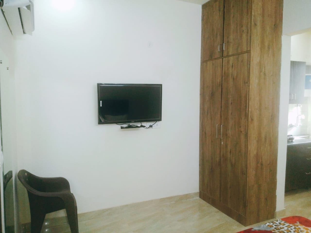 KVS 021 SECTOR 30 1RK — image 8