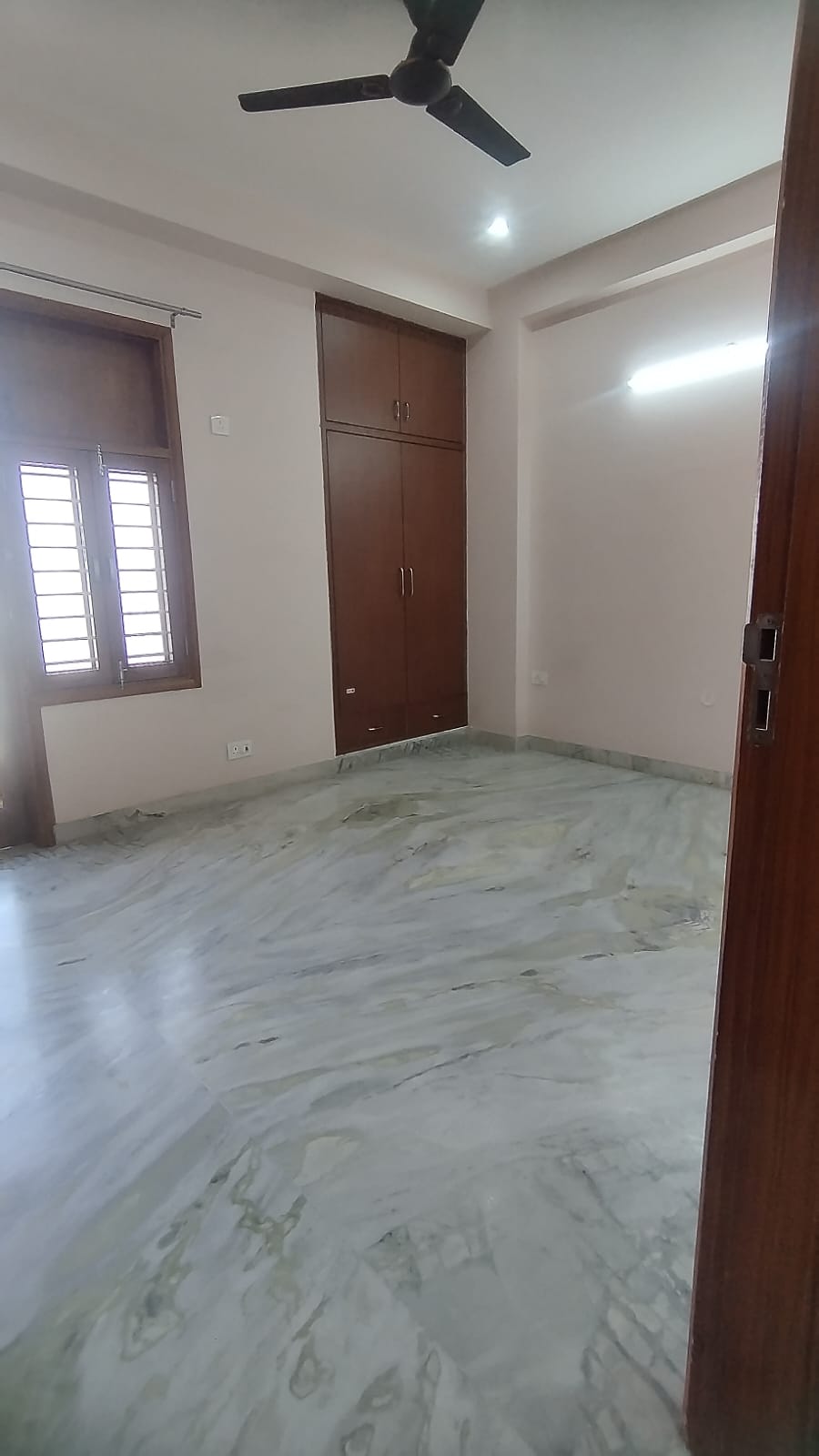 KVS O22 SECTOR 47 3 BHK — image 6