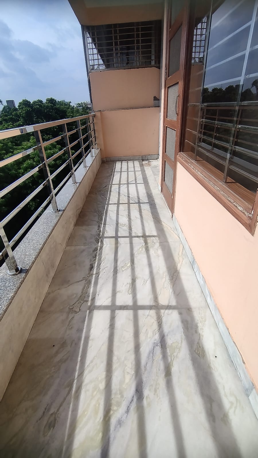 KVS O22 SECTOR 47 3 BHK — image 8