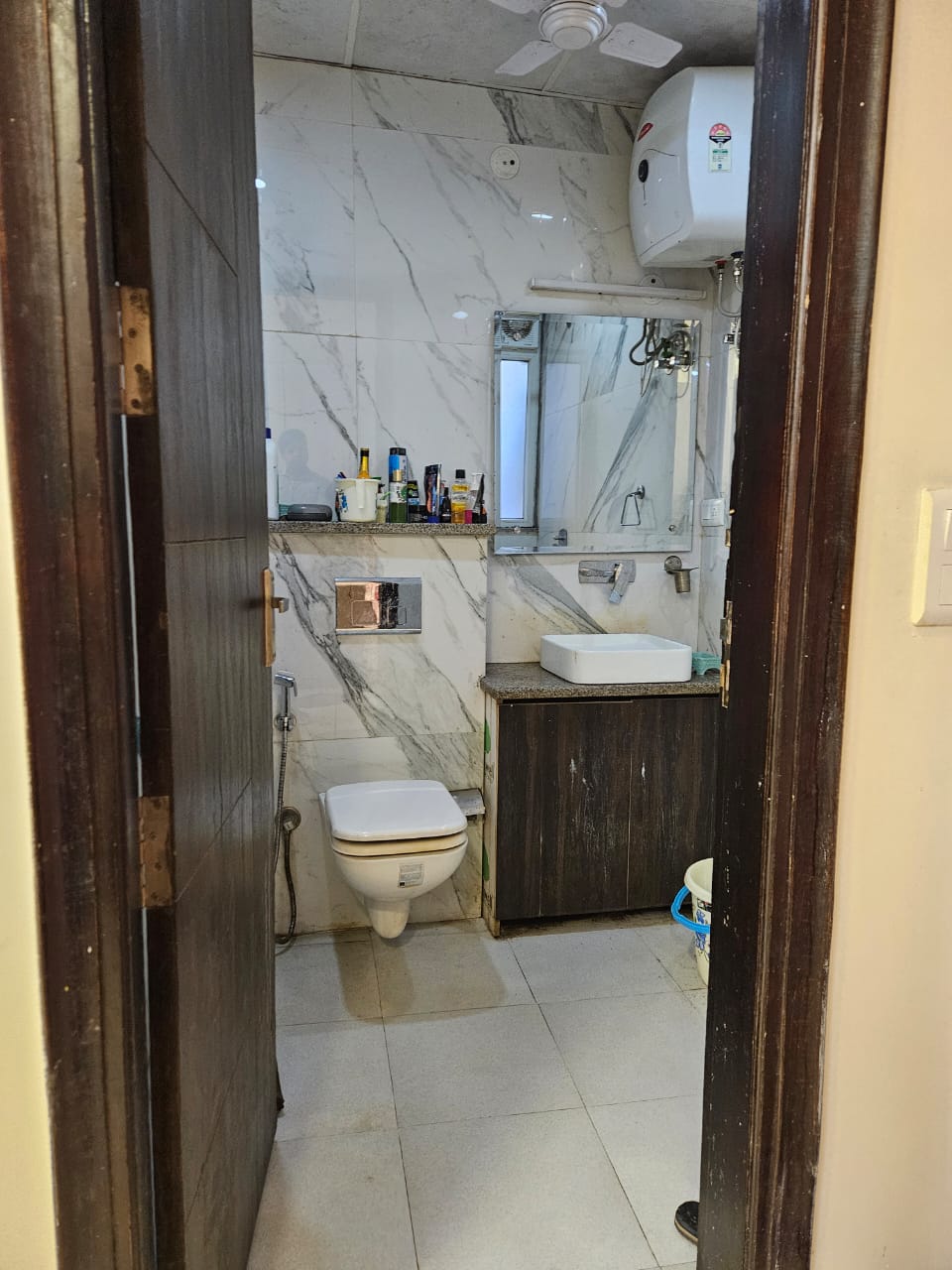 KVS 024 SECTOR 38 1RK — image 4