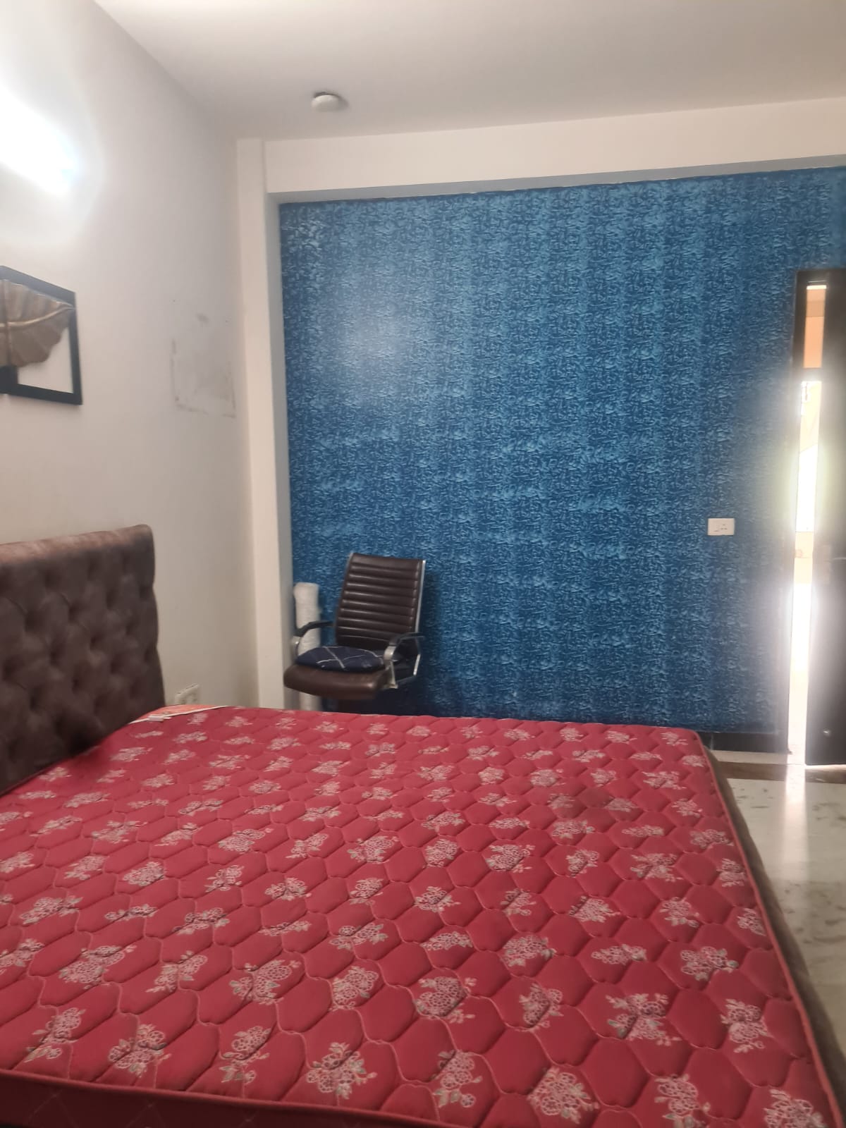 KVS 031 SECTOR 57 3BHK  — image 4