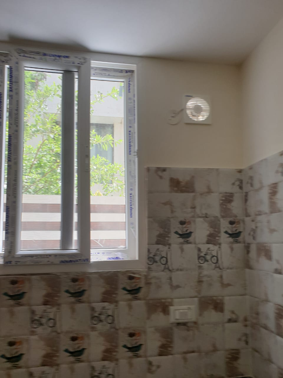 KVS 032 SECTOR 14 1BHK — image 3