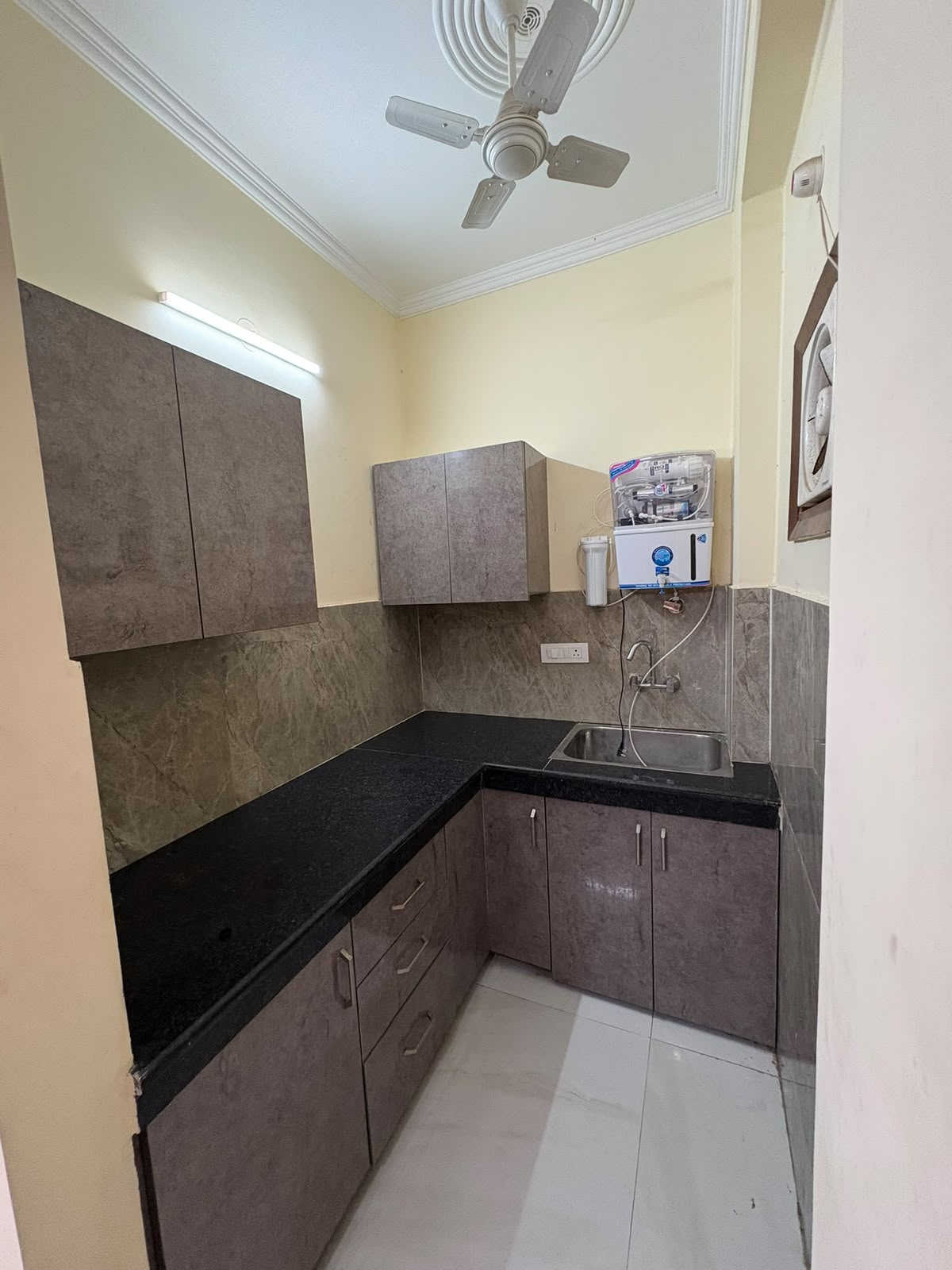 KVS 035 SECTOR 47 1 RK  — image 4