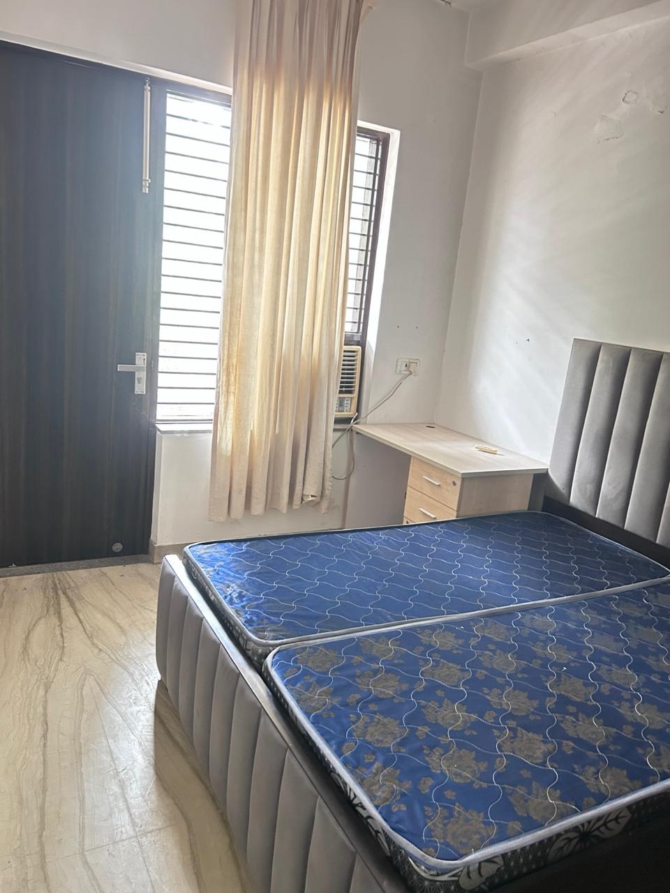 KVS 037 SECTOR 47 3 BHK  — image 9