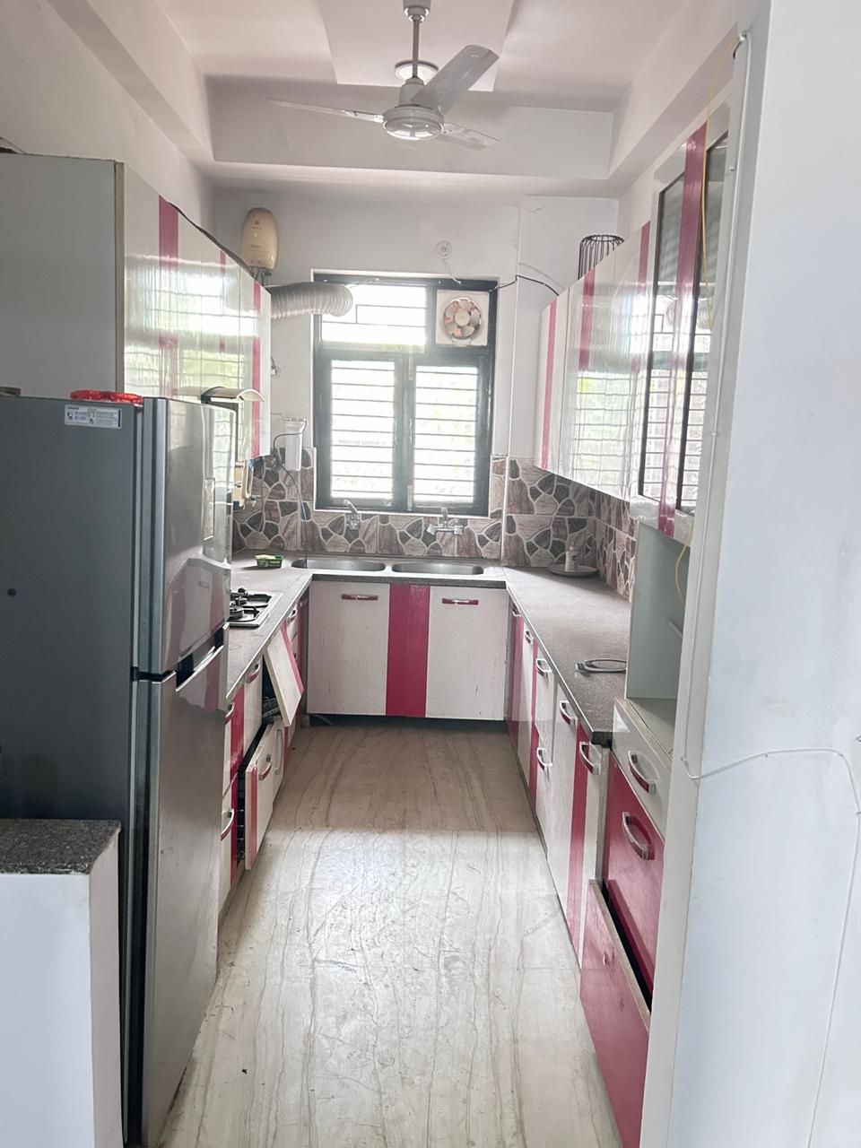 KVS 037 SECTOR 47 3 BHK  — image 11