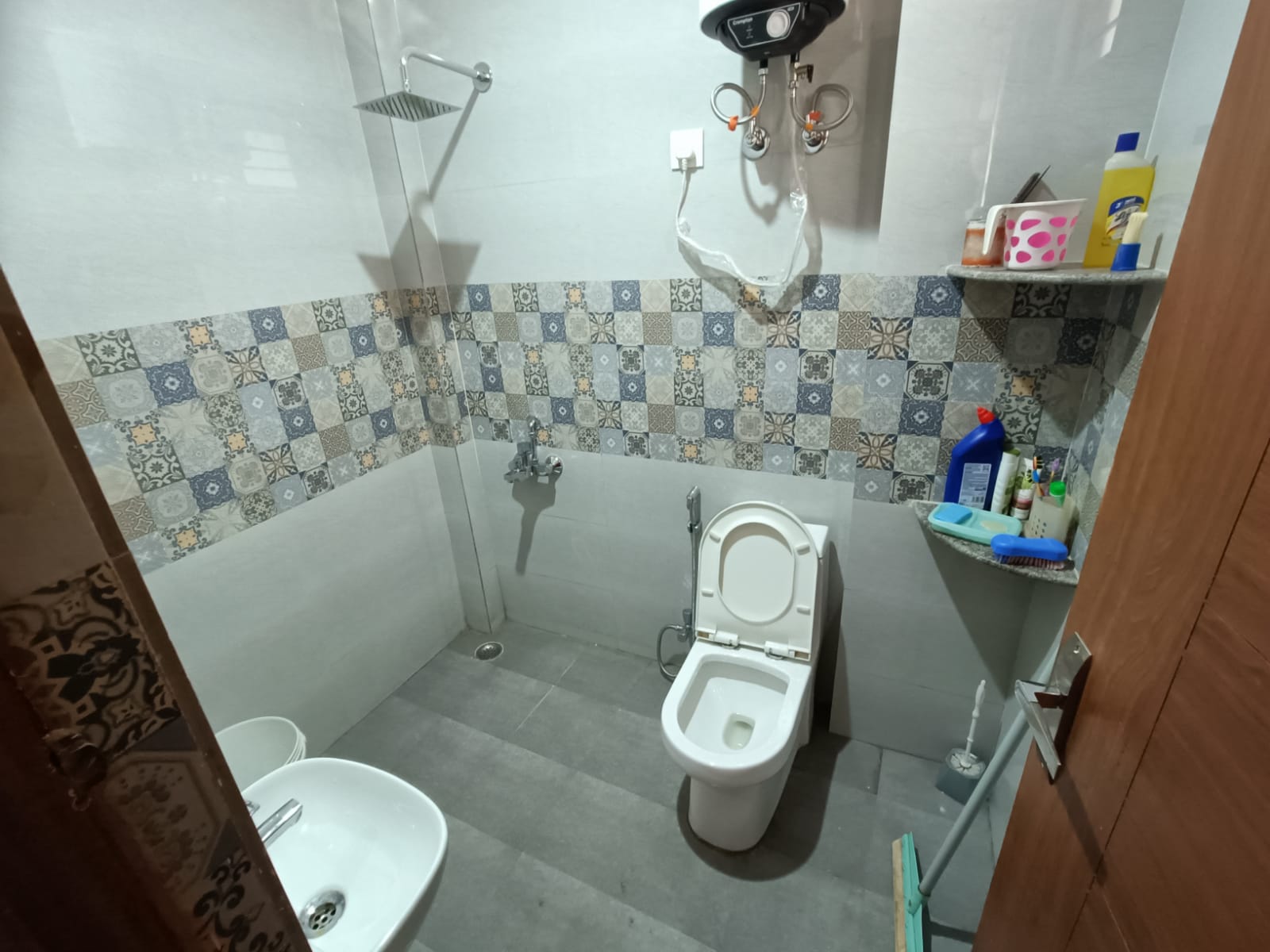 KVS 038 SECTOR 47 3 BHK  — image 2