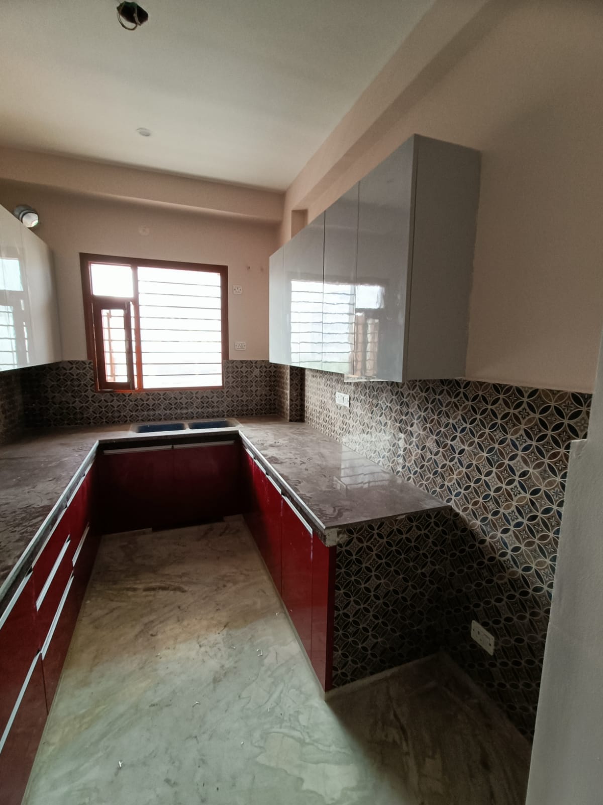 KVS 038 SECTOR 47 3 BHK  — image 6