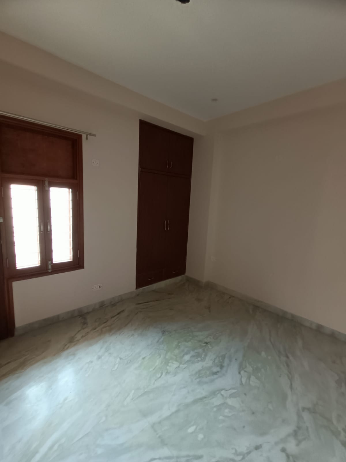 KVS 038 SECTOR 47 3 BHK  — image 9