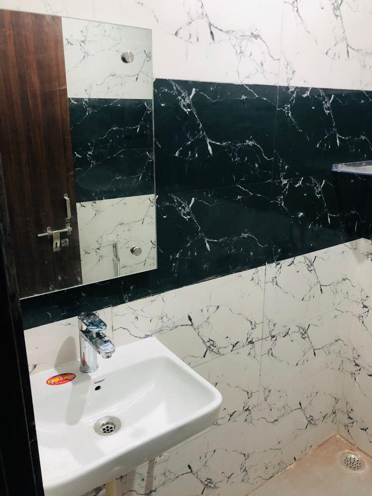 KVS 039 SECTOR 40 1RK — image 4