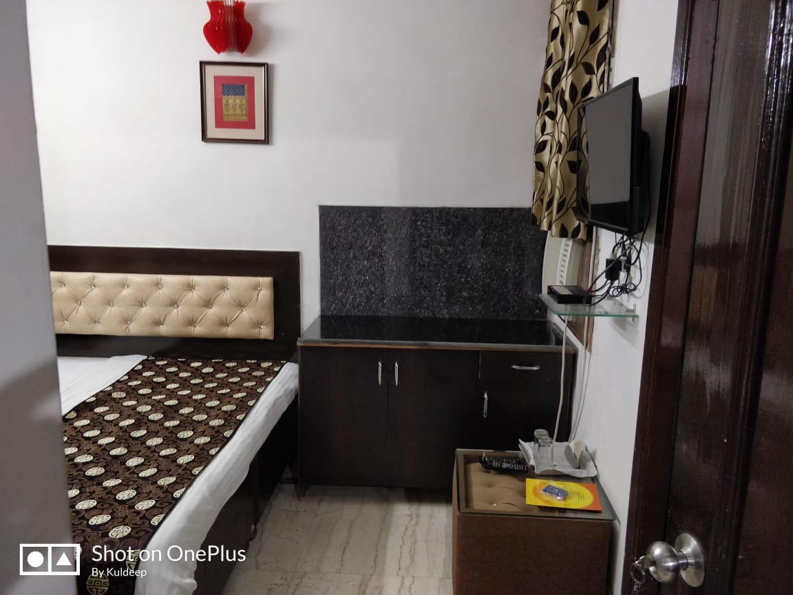 KVS 042 DLF PHASE 2 1RK — image 4