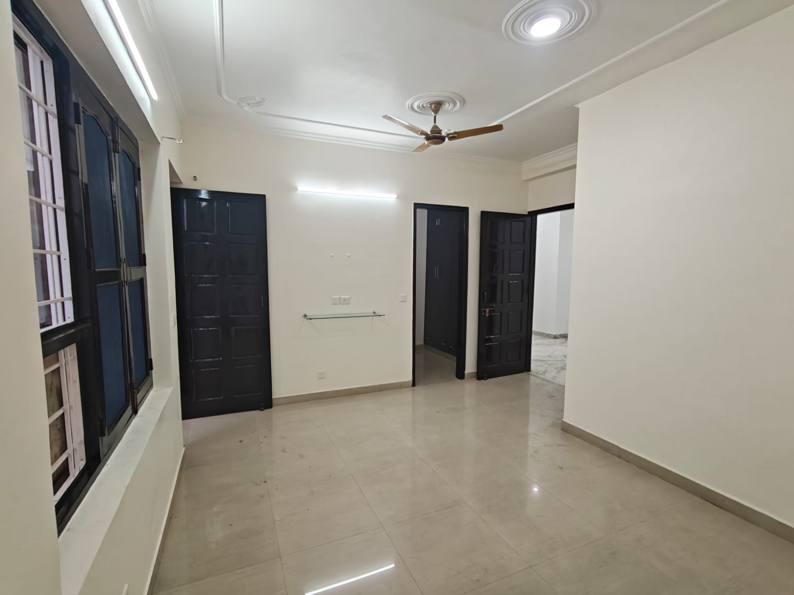 KVS 058 SECTOR 46 3BHK — image 7