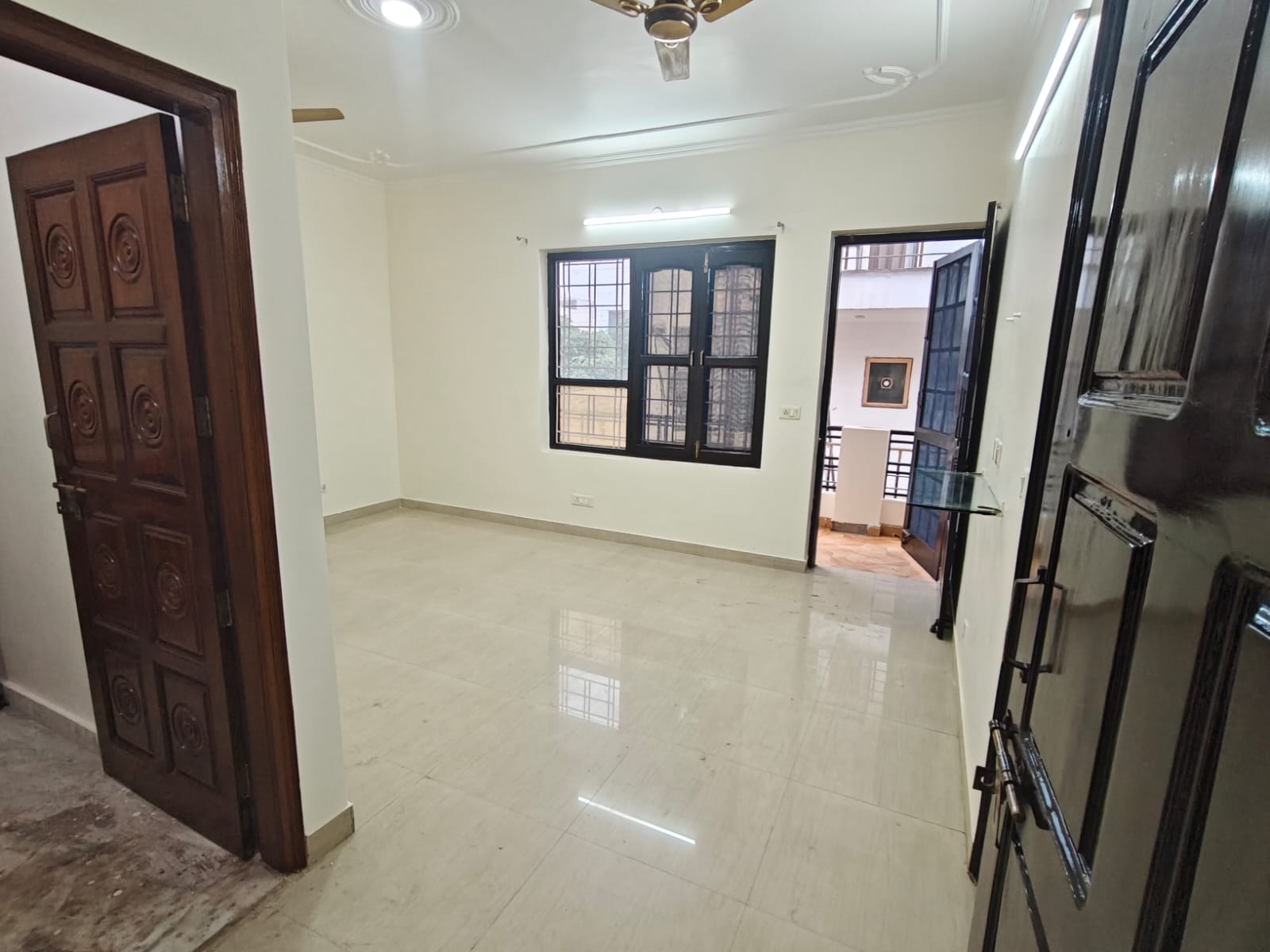 KVS 058 SECTOR 46 3BHK — image 8