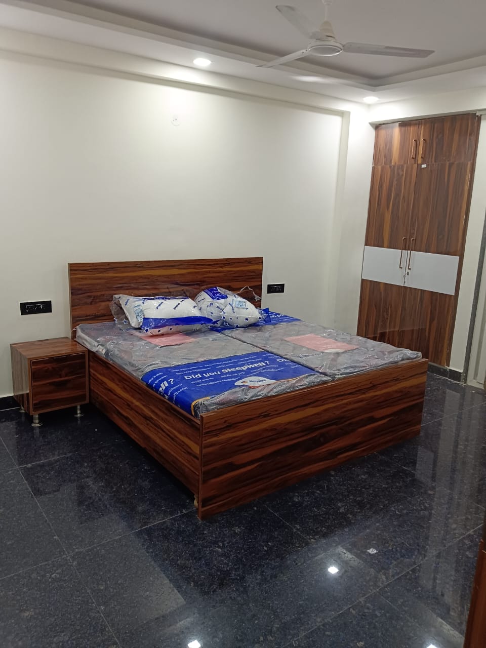 KVS 060 SECTOR 46 1BHK — image 2