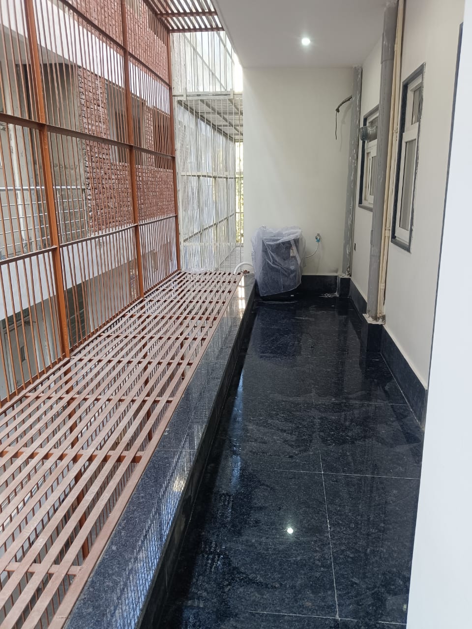 KVS 060 SECTOR 46 1BHK — image 4