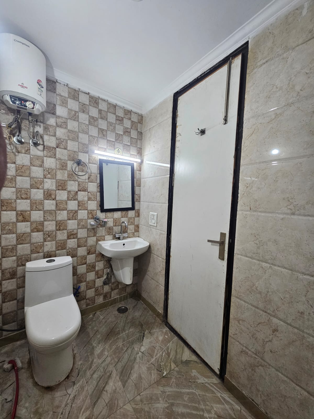 KVS 072 SECTOR 43 1BHK — image 4