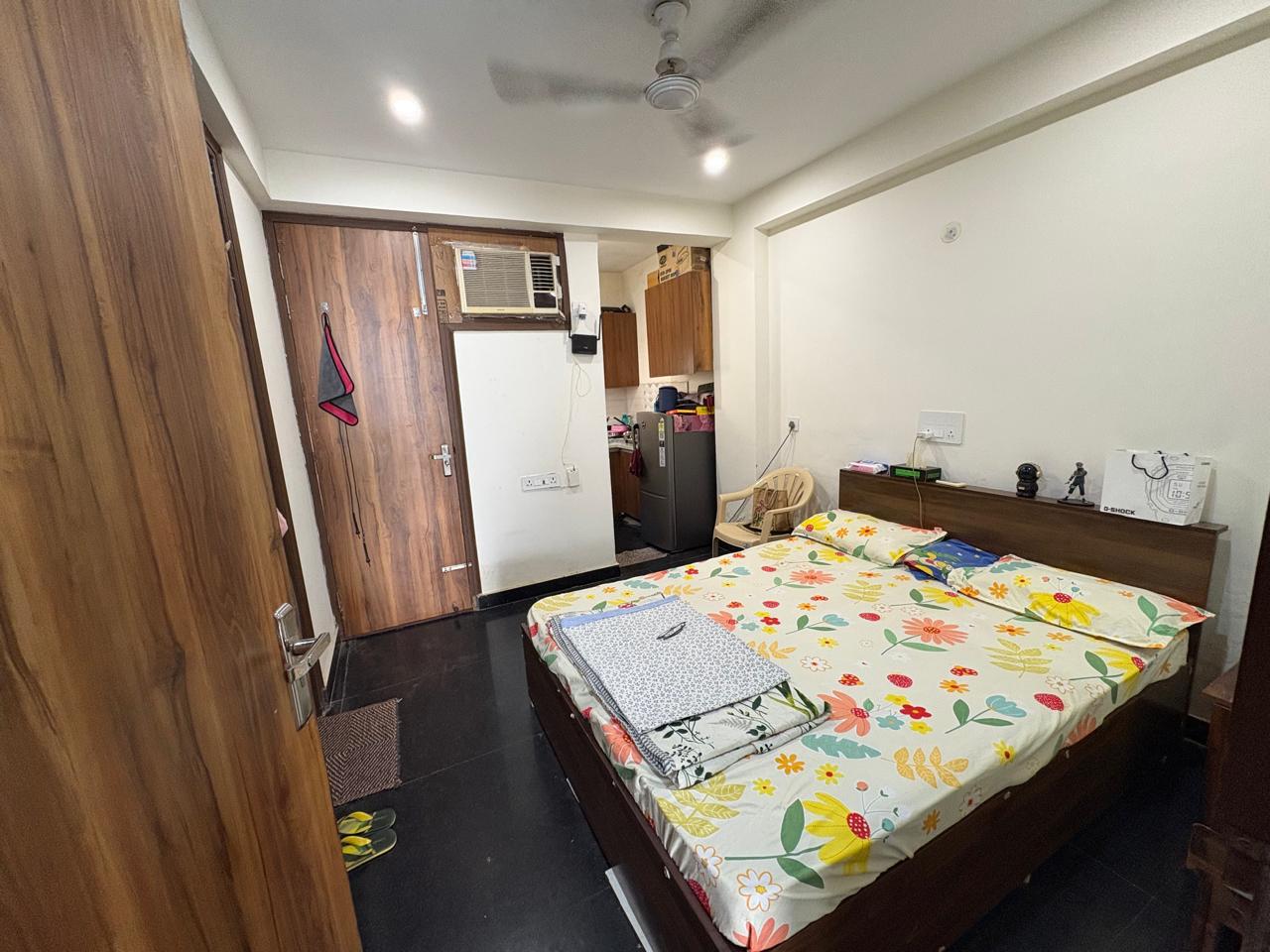KVS 074 SECTOR 43 1RK  — image 8
