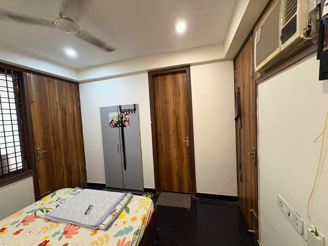 KVS 074 SECTOR 43 1RK  — image 7