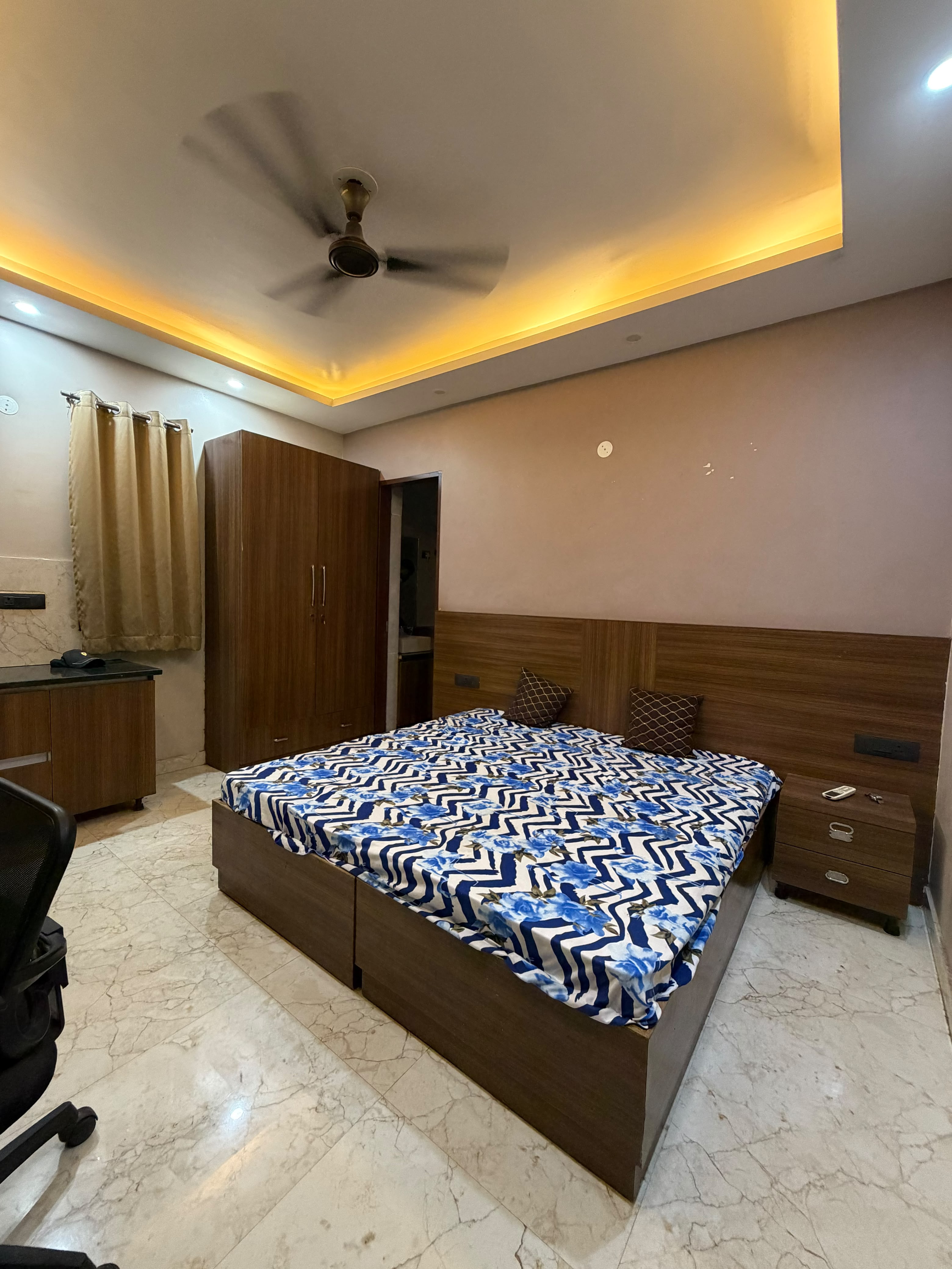 KVS 070 HABITATE PG — image 3